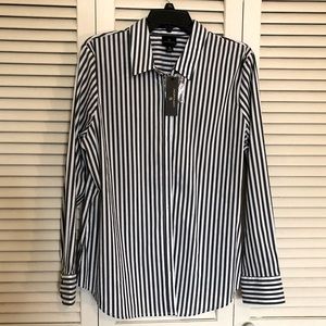 SALE‼️ Charcoal & White Striped Button Up Blouse
